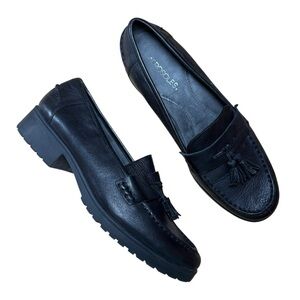 AEROSOLES Black Leather Loafers with Tassels - Women’s Shoes - US Size 9.5 - EUC